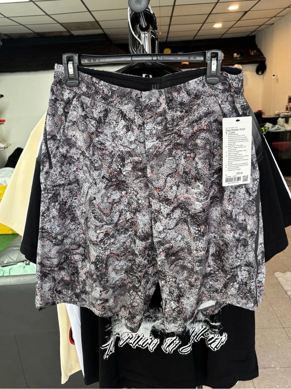 Lululemon Pace Breaker Lined Shorts in a grey and black size Large